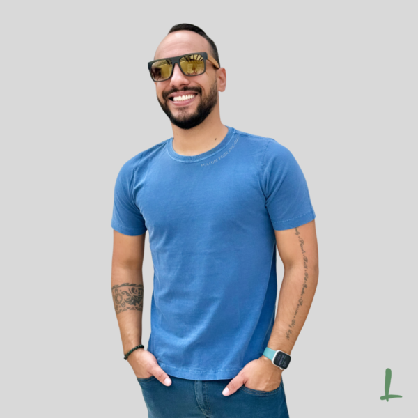 Camiseta Estonada Letters - Follow your dreams