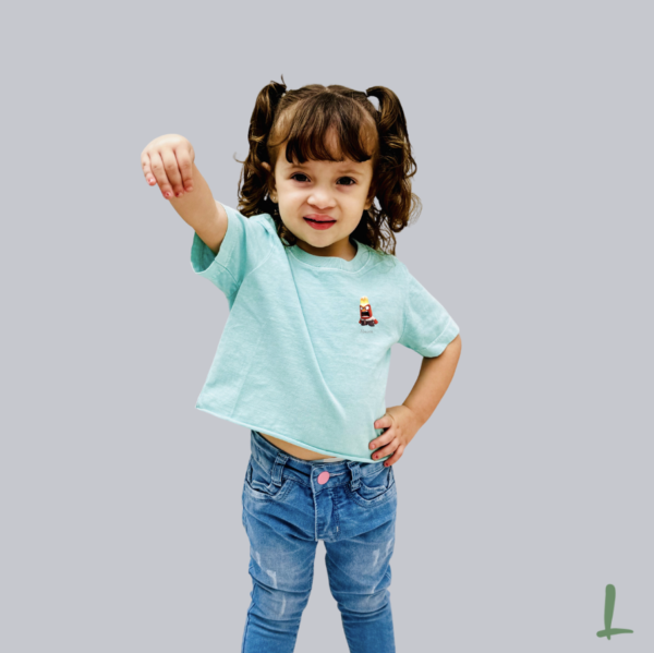 Cropped Infantil Estonado Letters - Raiva (Divertidamente) - Image 4