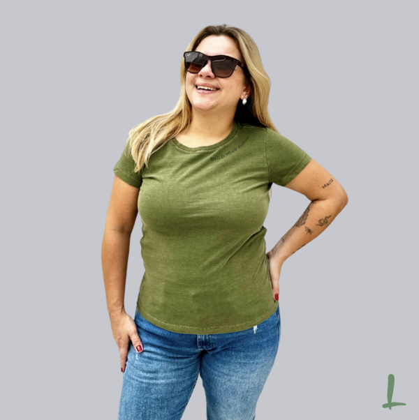 T-Shirt Estonada Letters - Build your happy