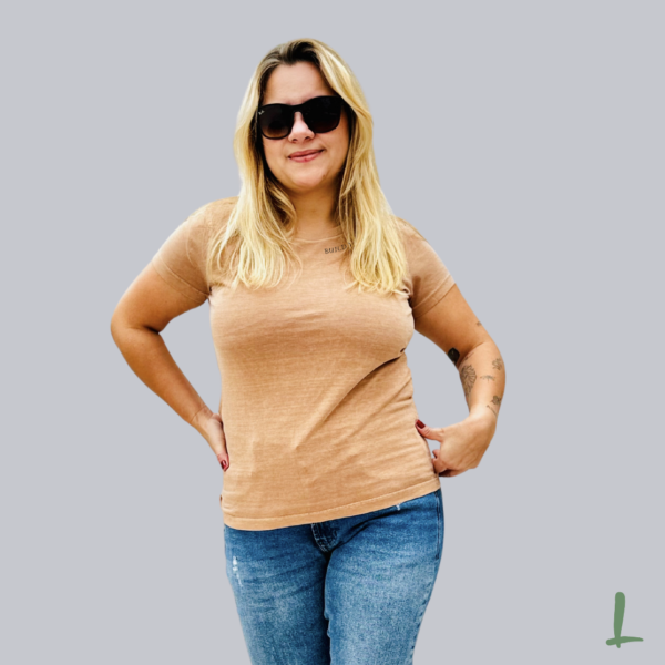 T-Shirt Estonada Letters - Build your happy - Image 3